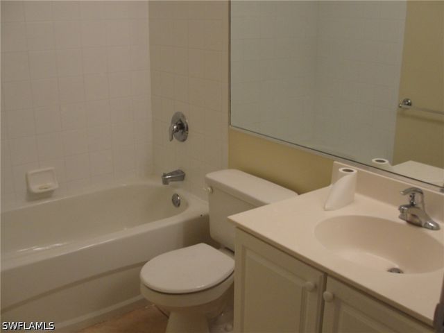 1295 Henley ST 1204, Naples, FL 34105