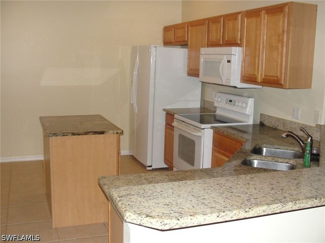 1295 Henley ST 1204, Naples, FL 34105