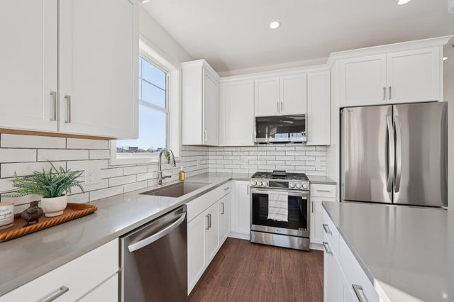 2620 Buffalo Ridge Drive, Buffalo, MN 55313