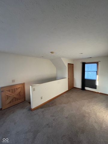 17 Roselawn Avenue, Brownsburg, IN 46112