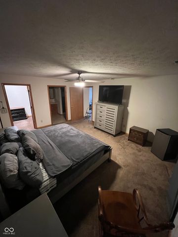 17 Roselawn Avenue, Brownsburg, IN 46112