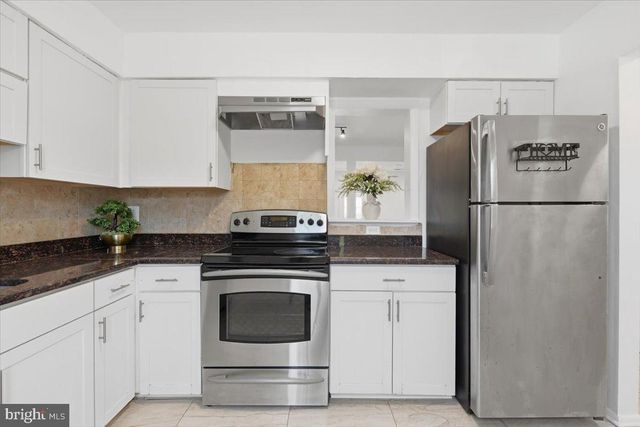 1903 FORT MONROE CT, Dumfries, VA 22026