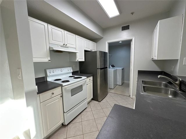 5095 Fairways Circle I307, Vero Beach, FL 32967