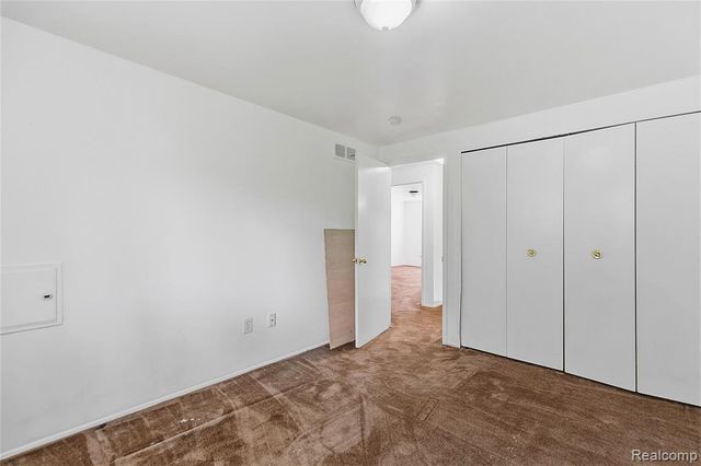 26066 Franklin Pointe Drive, Southfield, MI 48034