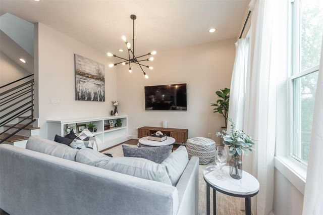 605 Middle Street, Houston, TX 77003