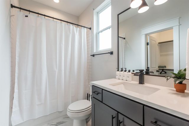 605 Middle Street, Houston, TX 77003