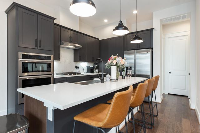 605 Middle Street, Houston, TX 77003