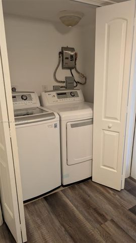 76 W 14th St, Hialeah, FL 33010