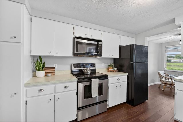 1226 PINE NEEDLE ROAD, Venice, FL 34285