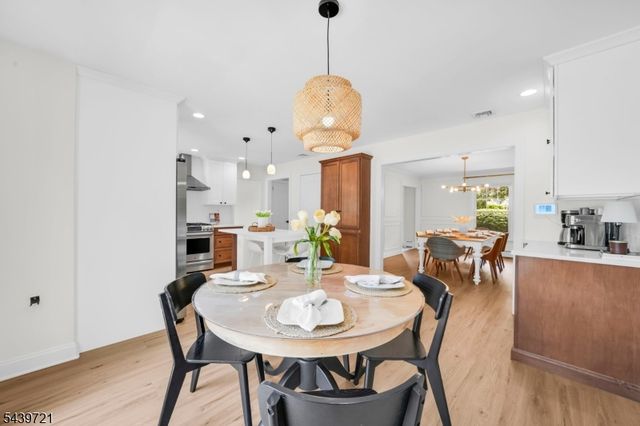 21 Tulip Ter, Wayne Twp., NJ 07470
