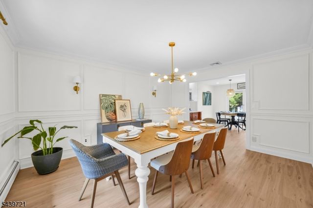 21 Tulip Ter, Wayne Twp., NJ 07470