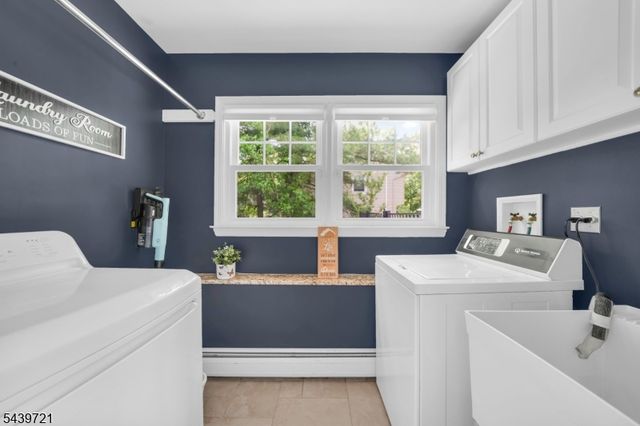 21 Tulip Ter, Wayne Twp., NJ 07470