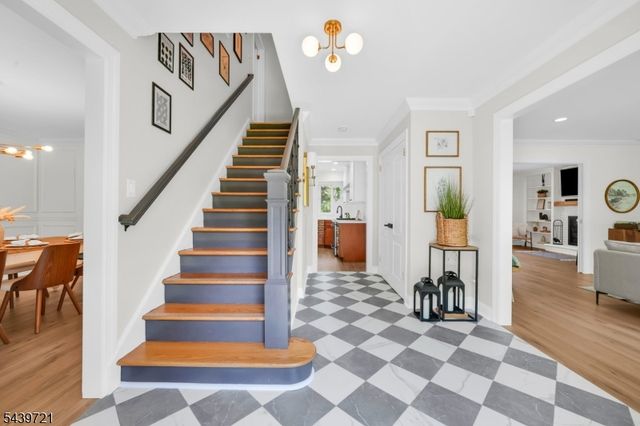 21 Tulip Ter, Wayne Twp., NJ 07470
