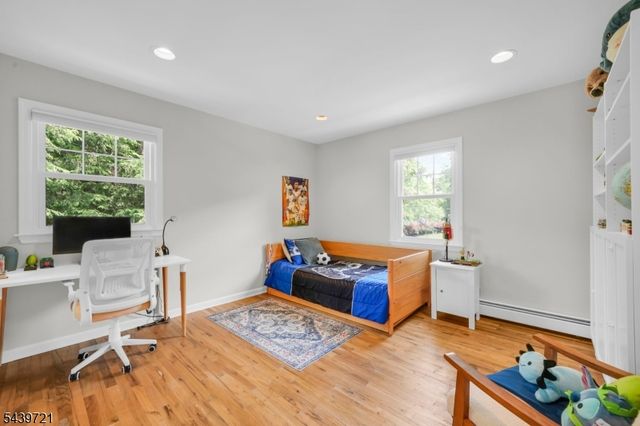 21 Tulip Ter, Wayne Twp., NJ 07470