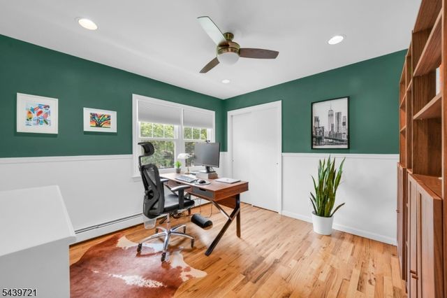 21 Tulip Ter, Wayne Twp., NJ 07470