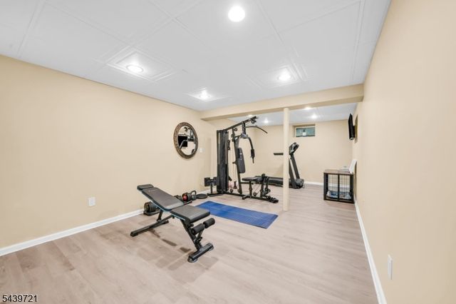 21 Tulip Ter, Wayne Twp., NJ 07470