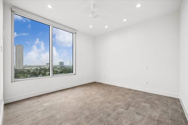 2727 Kirby Drive 11D, Houston, TX 77098