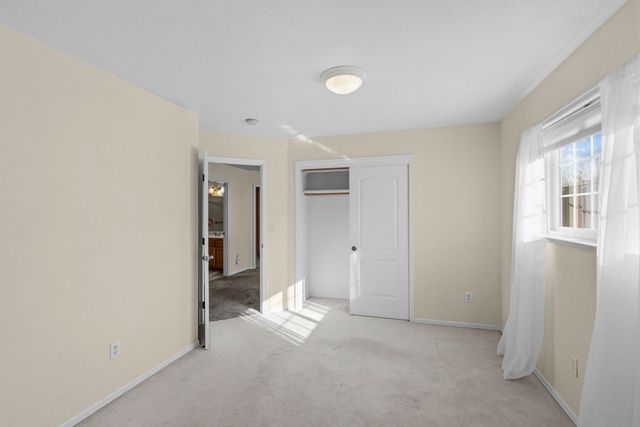 369 Meadow Drive, Ashland, OR 97520