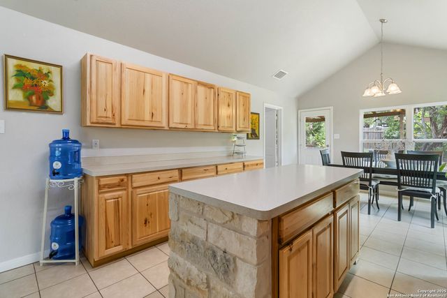 673 Deer Run Pass, Canyon Lake, TX 78133