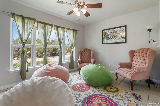 673 Deer Run Pass, Canyon Lake, TX 78133