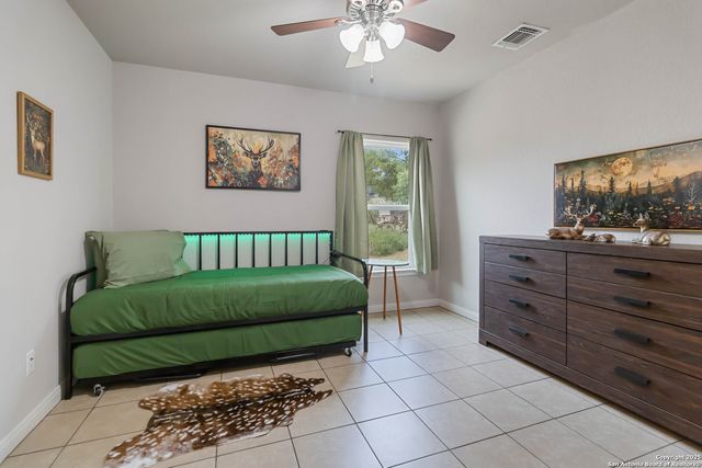 673 Deer Run Pass, Canyon Lake, TX 78133