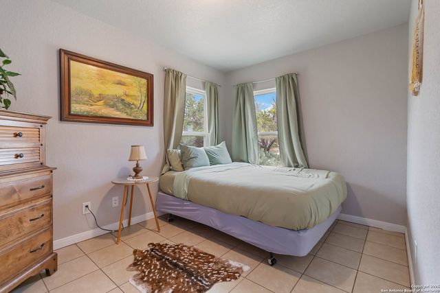 673 Deer Run Pass, Canyon Lake, TX 78133