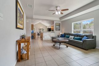 673 Deer Run Pass, Canyon Lake, TX 78133