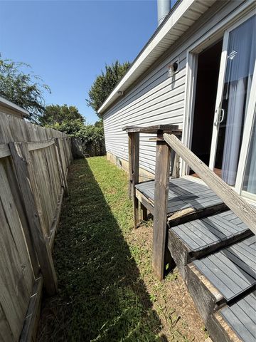 4423 Magin Meadow DR, Austin, TX 78744