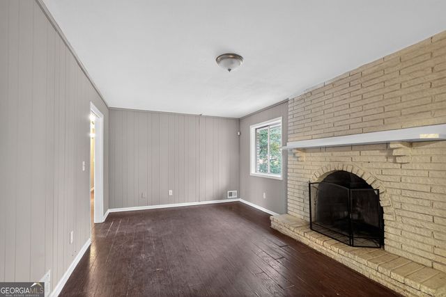 1093 S Indian Creek Drive, Stone Mountain, GA 30083