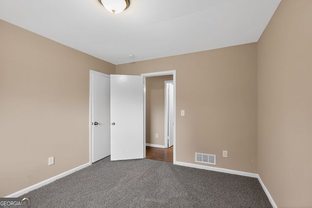 1093 S Indian Creek Drive, Stone Mountain, GA 30083