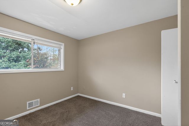 1093 S Indian Creek Drive, Stone Mountain, GA 30083