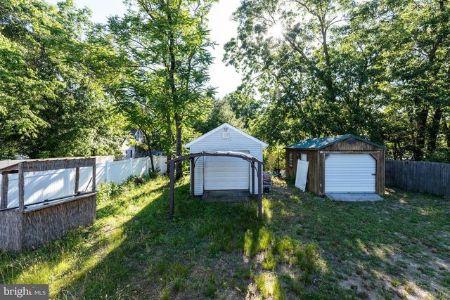 406 OAK AVE, West Berlin, NJ 08091