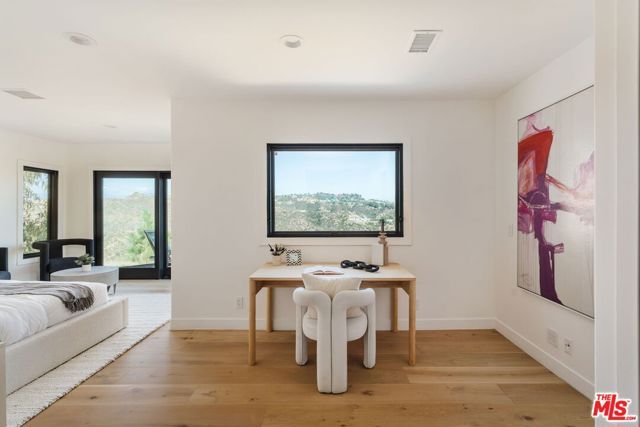 1648 Summitridge Drive, Beverly Hills, CA 90210