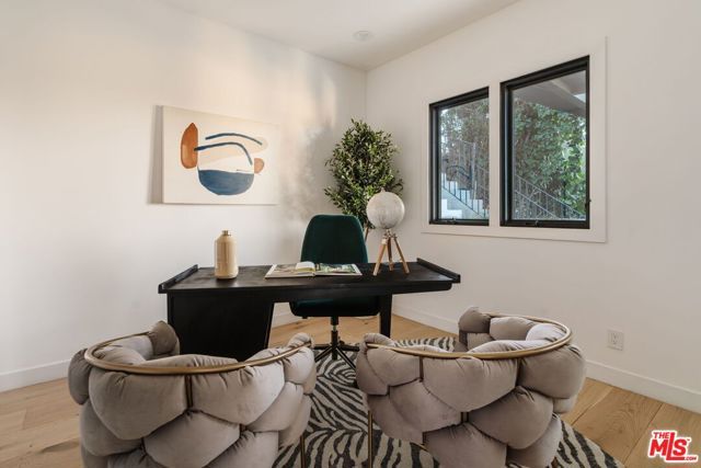 1648 Summitridge Drive, Beverly Hills, CA 90210