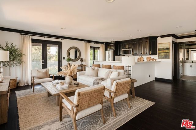 1648 Summitridge Drive, Beverly Hills, CA 90210