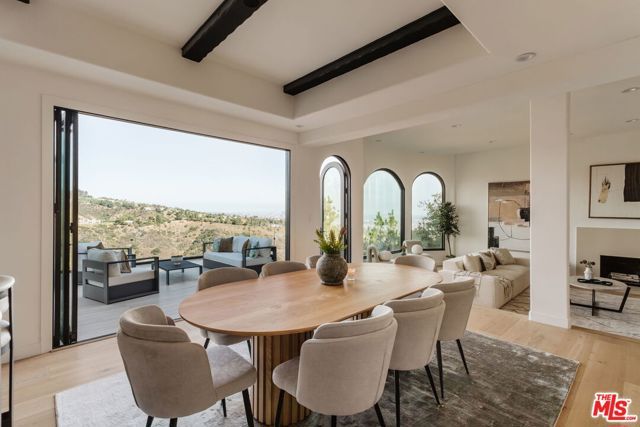 1648 Summitridge Drive, Beverly Hills, CA 90210