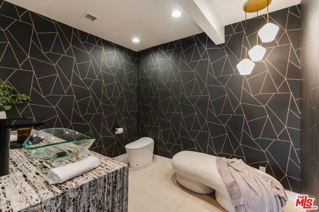 1648 Summitridge Drive, Beverly Hills, CA 90210