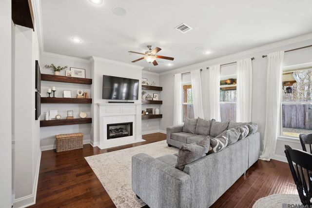 39163 Water Oak Ave, Prairieville, LA 70769