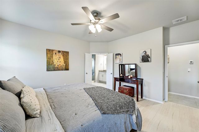 1302 Ponderosa BND, Horseshoe Bay, TX 78657
