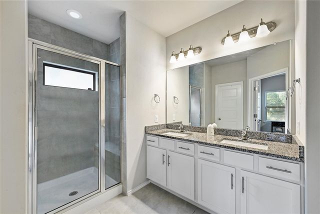 1302 Ponderosa BND, Horseshoe Bay, TX 78657