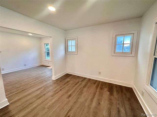 12048 Longview Street, Detroit, MI 48213