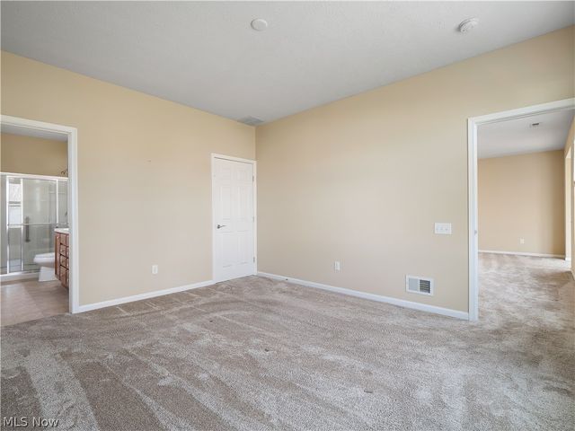 37952 Ashfield Way, North Ridgeville, OH 44039