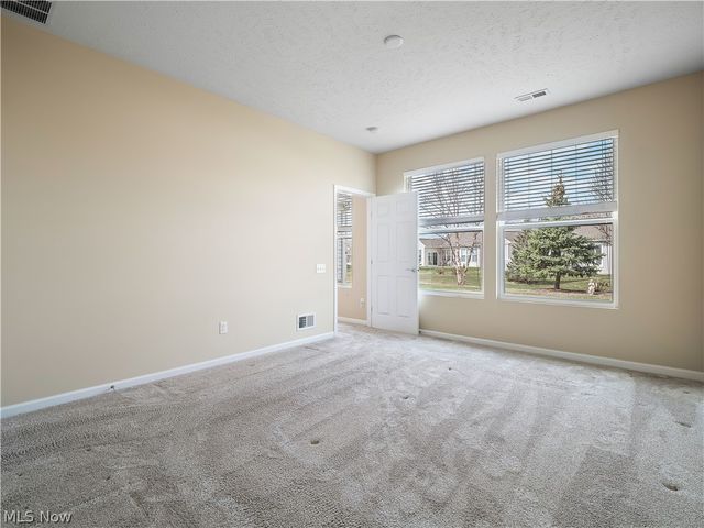 37952 Ashfield Way, North Ridgeville, OH 44039