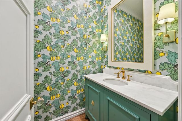 1401 Oak Tree Drive, Edmond, OK 73025