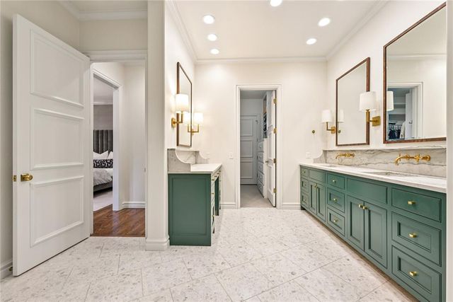 1401 Oak Tree Drive, Edmond, OK 73025