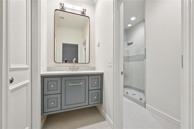 1401 Oak Tree Drive, Edmond, OK 73025