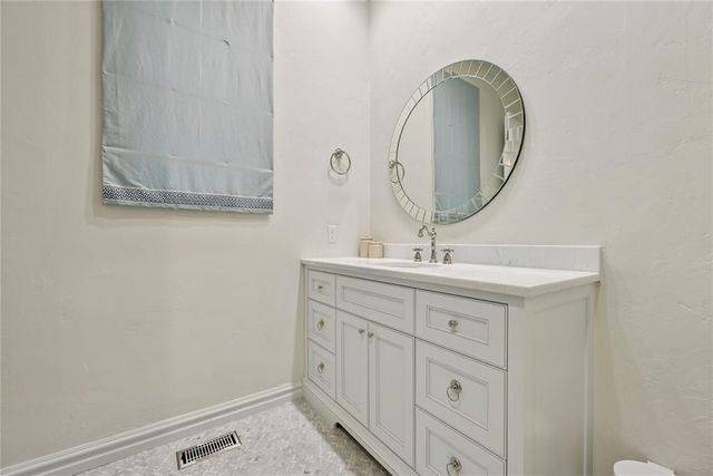 1401 Oak Tree Drive, Edmond, OK 73025