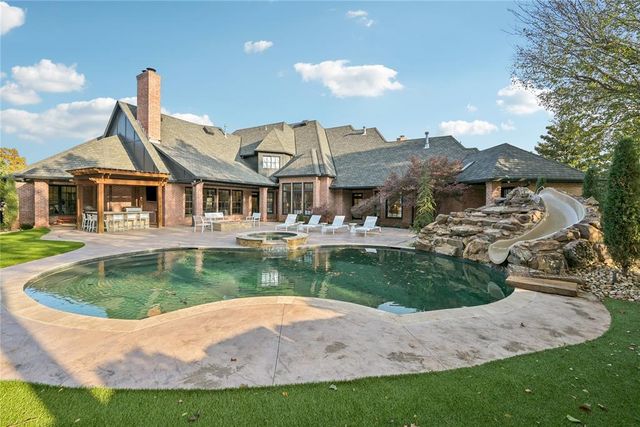 1401 Oak Tree Drive, Edmond, OK 73025