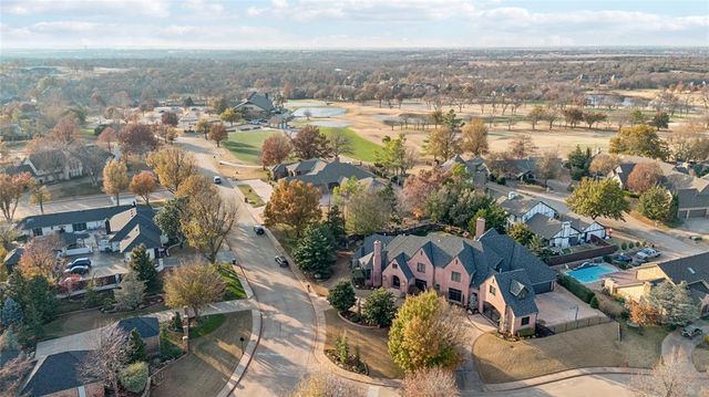 1401 Oak Tree Drive, Edmond, OK 73025