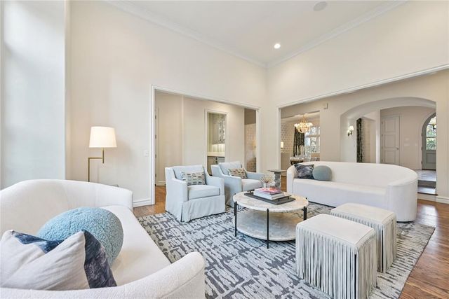 1401 Oak Tree Drive, Edmond, OK 73025